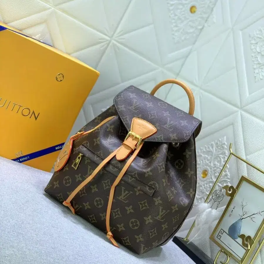 해외 구매LOUIS VUITTON montsouris백팩