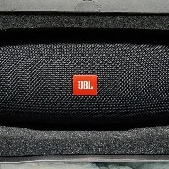 JBL 차지 4  블루투스 스피커 새상품급