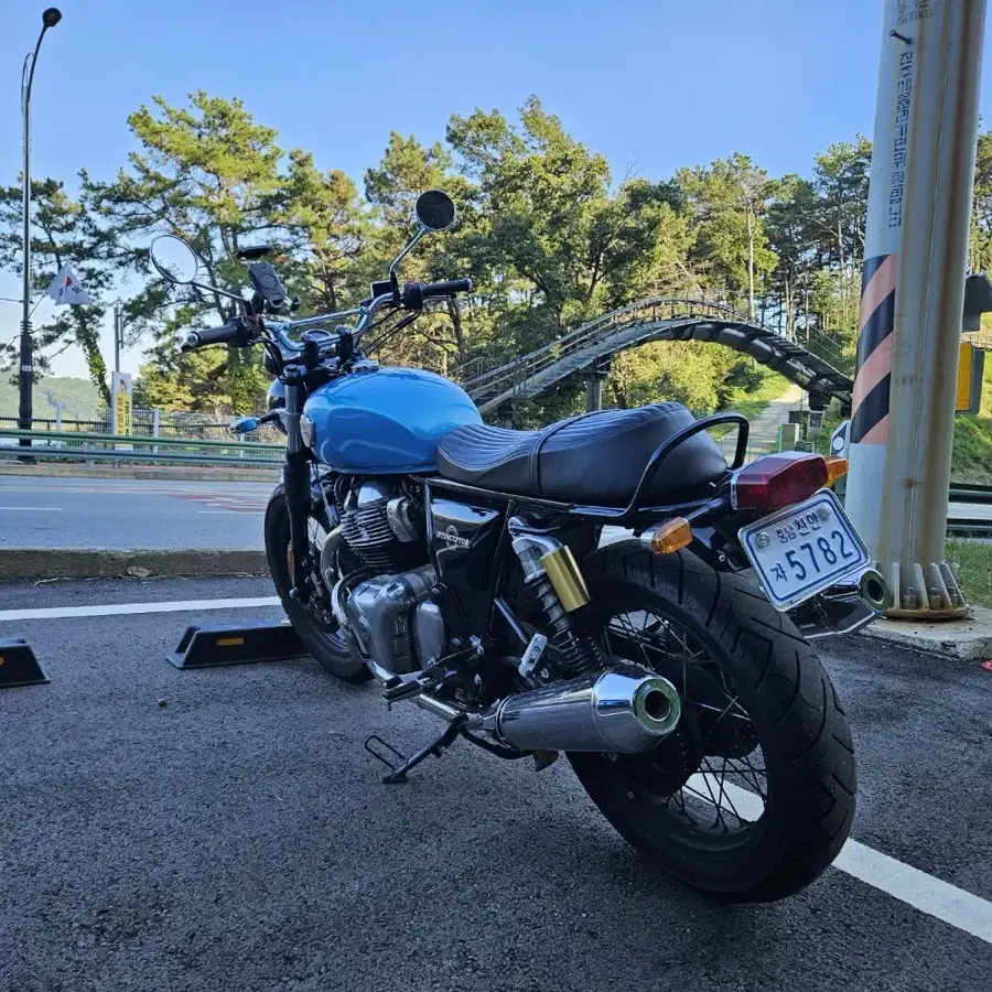 로얄앤필드 650