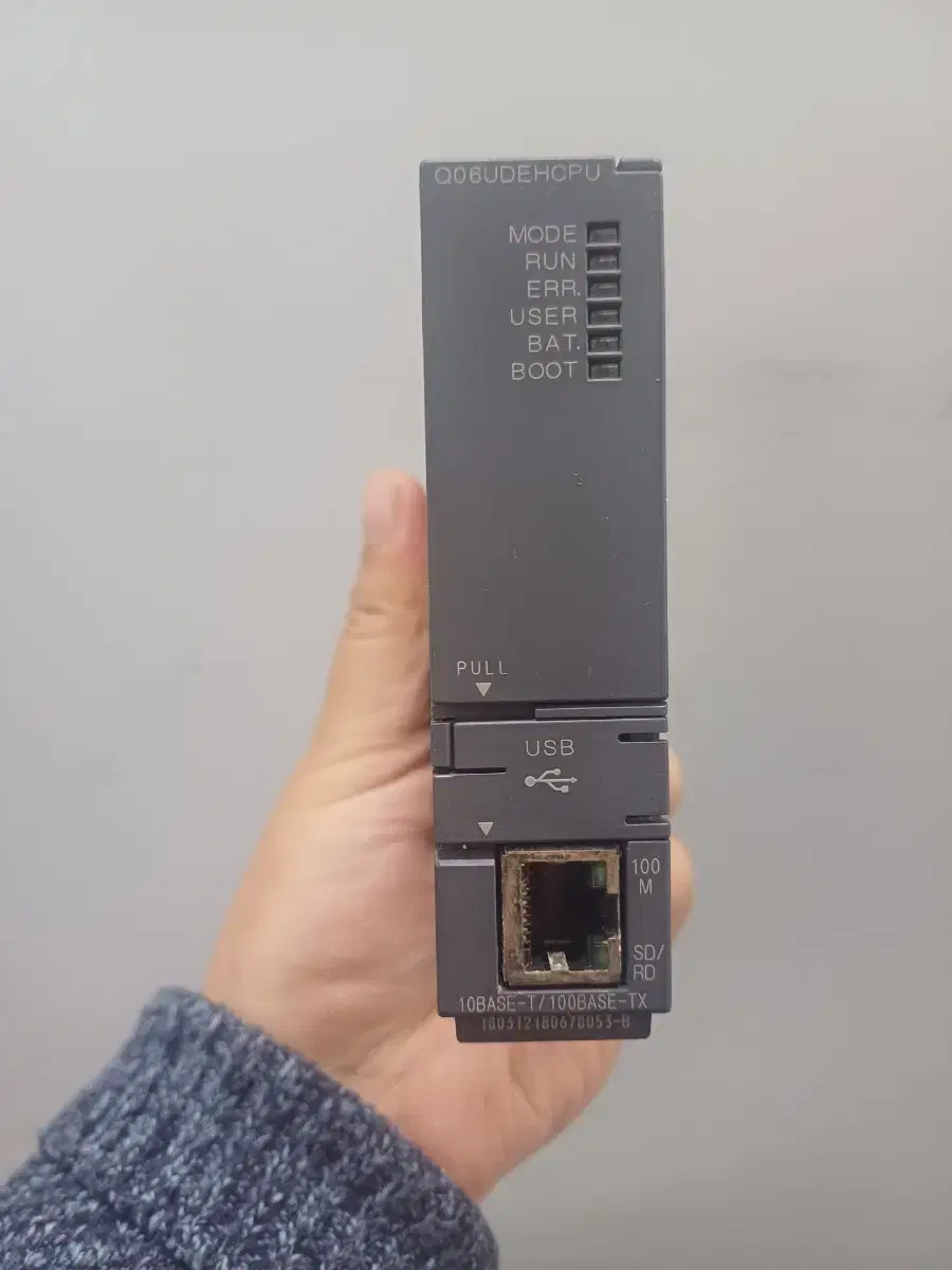 [중고] MITSUBISHI Q06UDEHCPU 미쓰비시 PLC