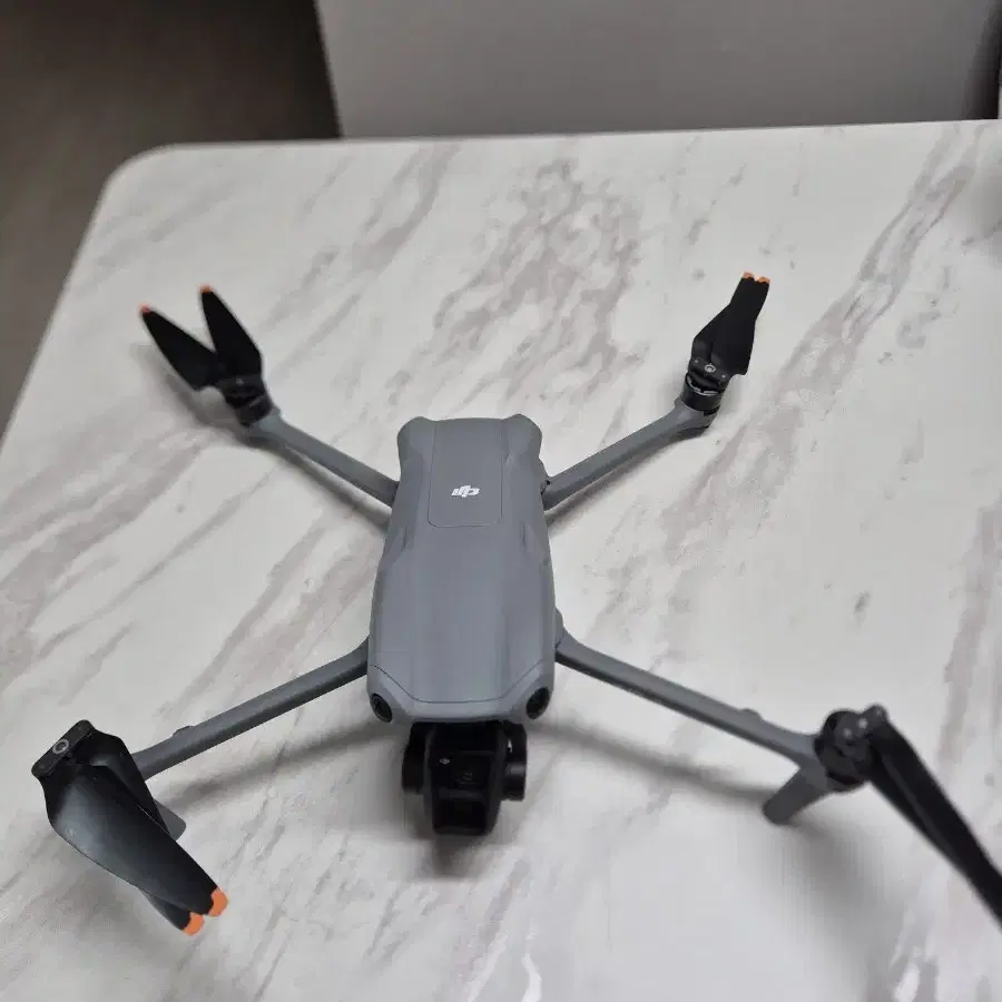 dji air3 플라이모어 콤보 + dji rc2 촬영용 드론