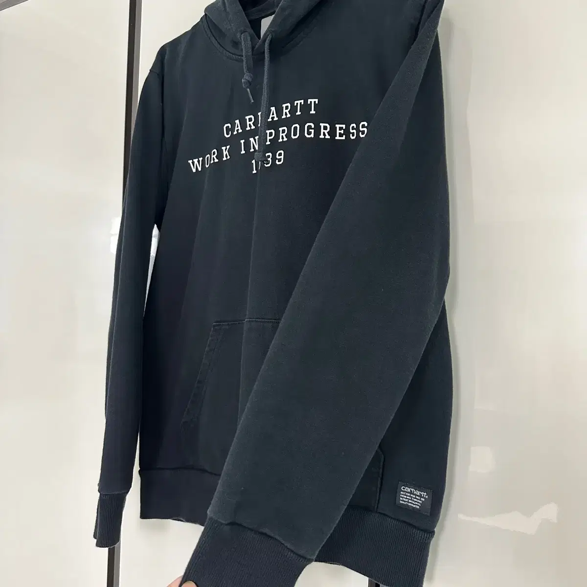 옷장정리] 칼하트 워크인프로그레스 후드티 블랙 S사이즈 CARHARTT