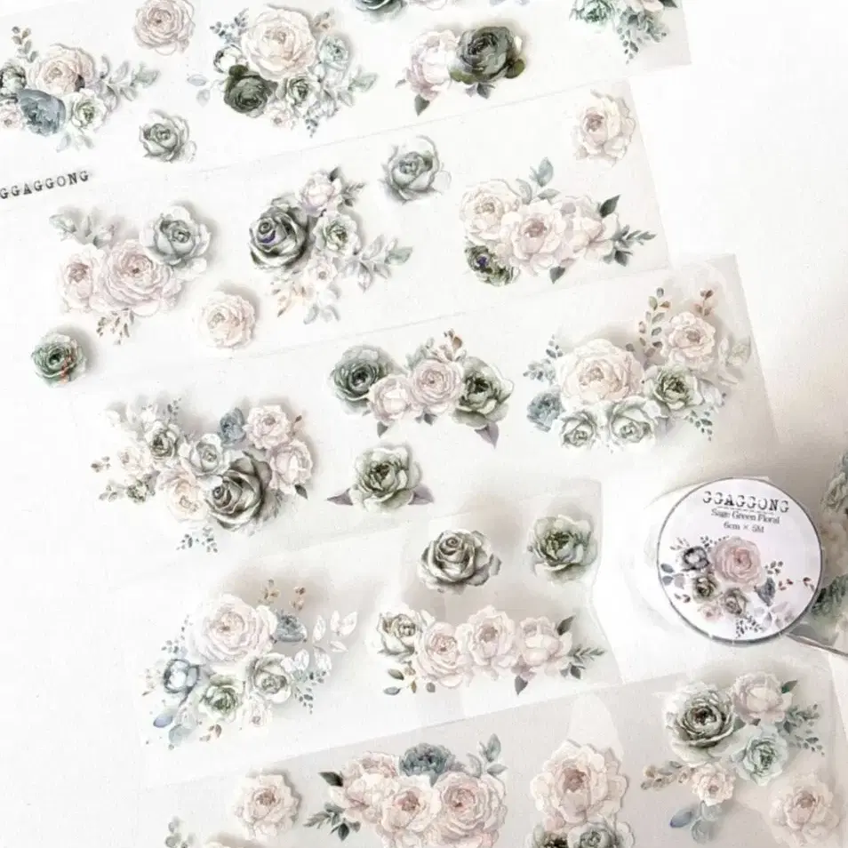 까꽁이의꼼지락 Sage Green Floral PET 마테컷