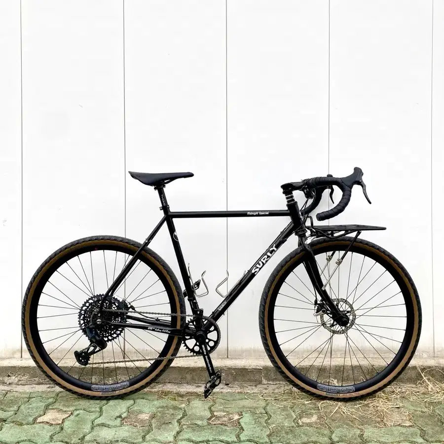 Surly Midnight Special 54 블랙