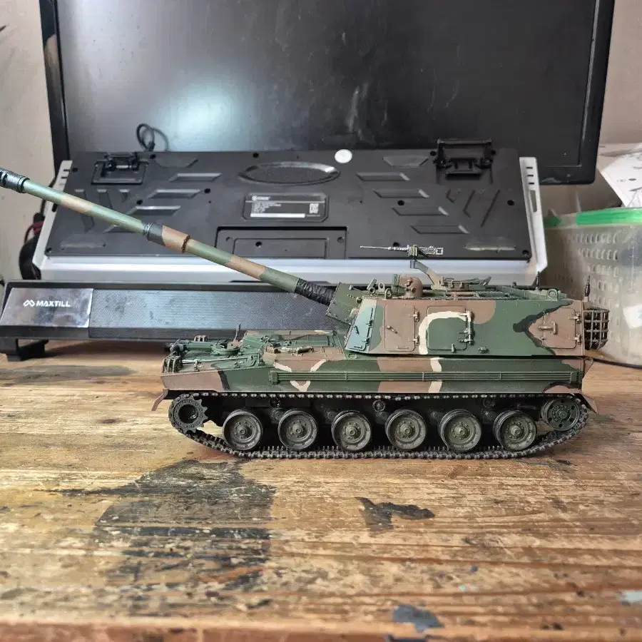 아카데미 1/35 K-9 프라모델 도색작