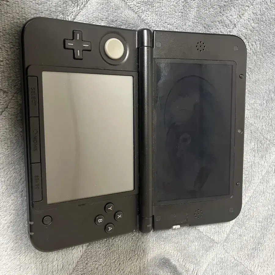 닌텐도 3ds xl + 팩 4개 + 충전기