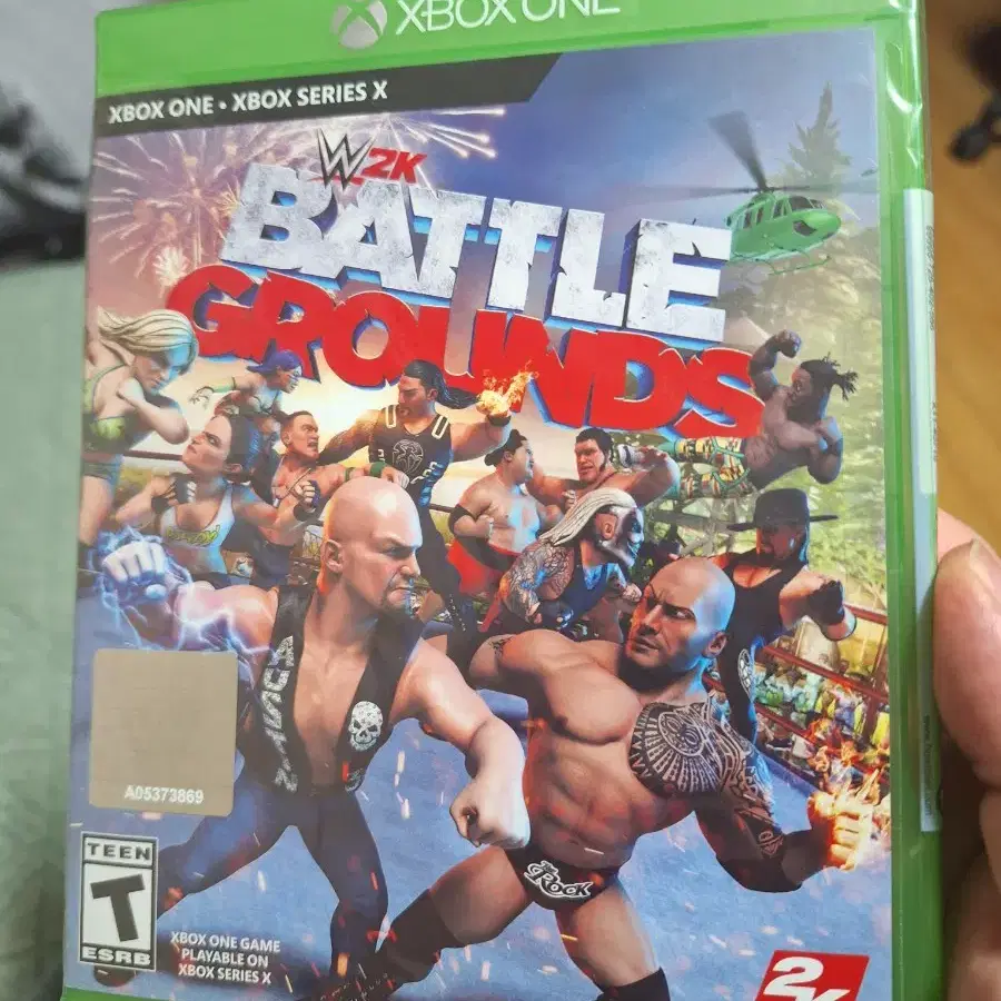 (가격재인하)xboxone wwe2k배틀 그라운드 새제품 싸게 팝니다