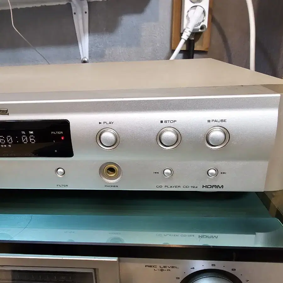 마란츠CD PLAYER 19a