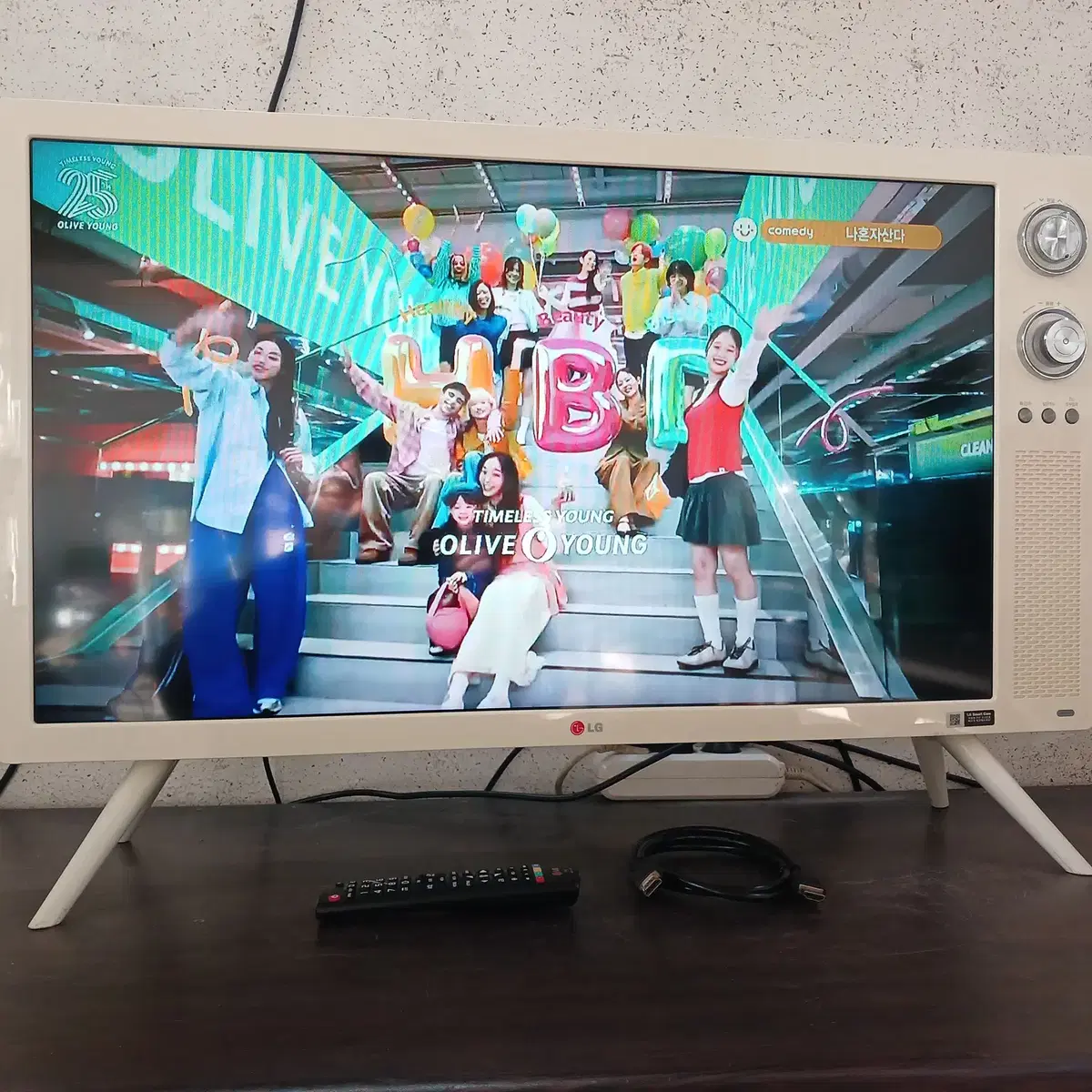 (수원)엘지 32인치 클래식 LED TV 팝니다/모니터 가능/내용필독