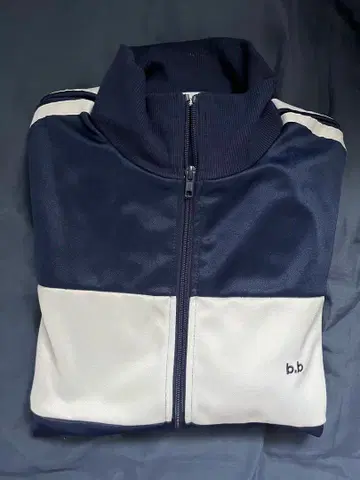 BrokenBase 트랙 자켓