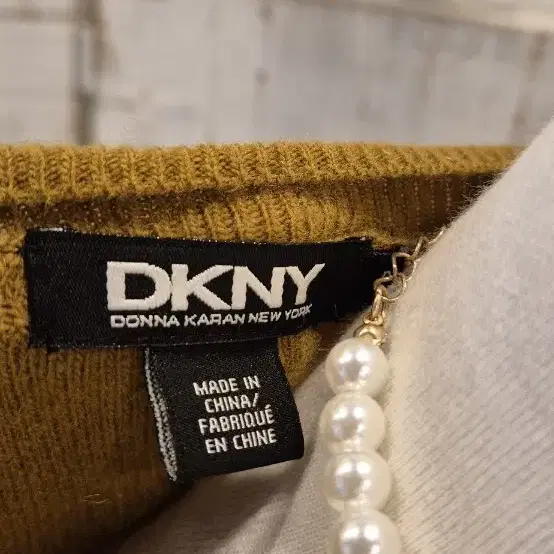 DKNY  캐시미어혼방  램스울니트