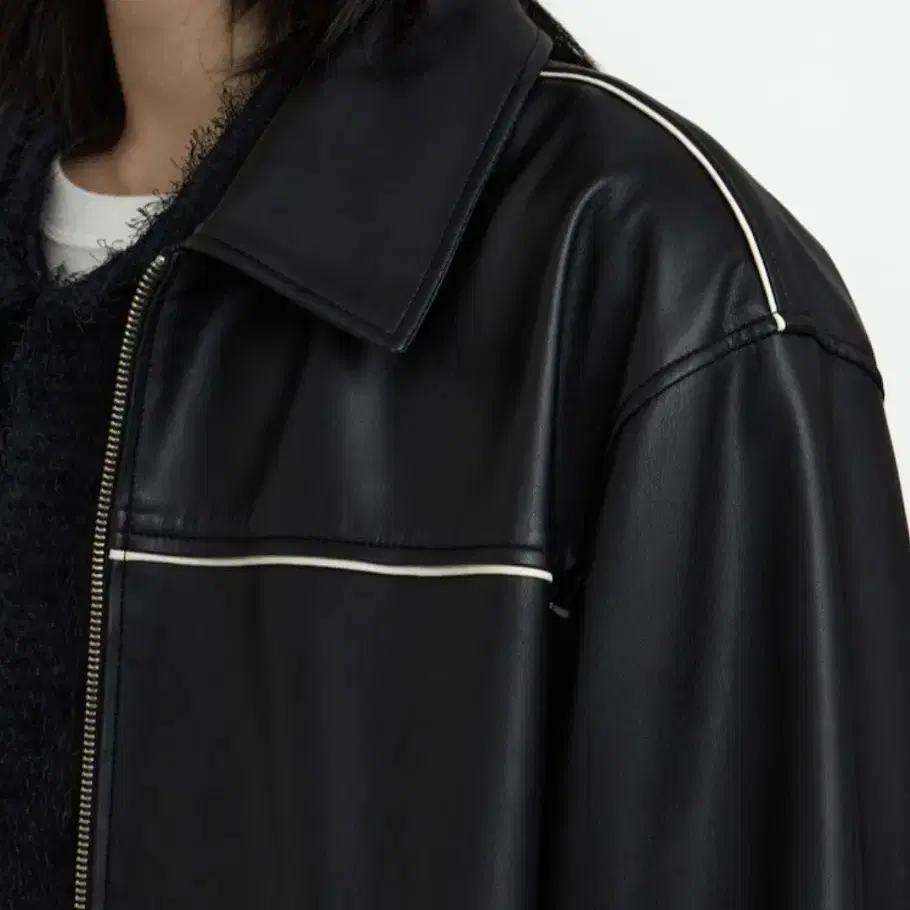 [새상품/M] 유스 Oversize Faux Leather Jacket