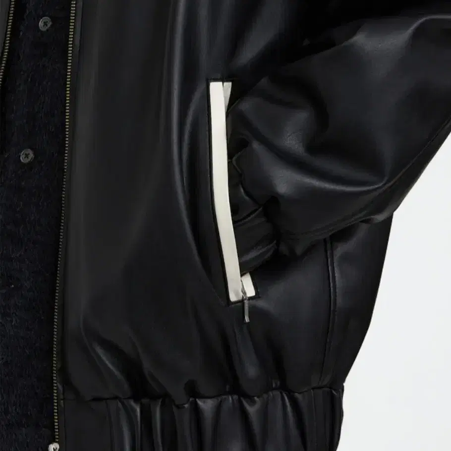 [새상품/M] 유스 Oversize Faux Leather Jacket