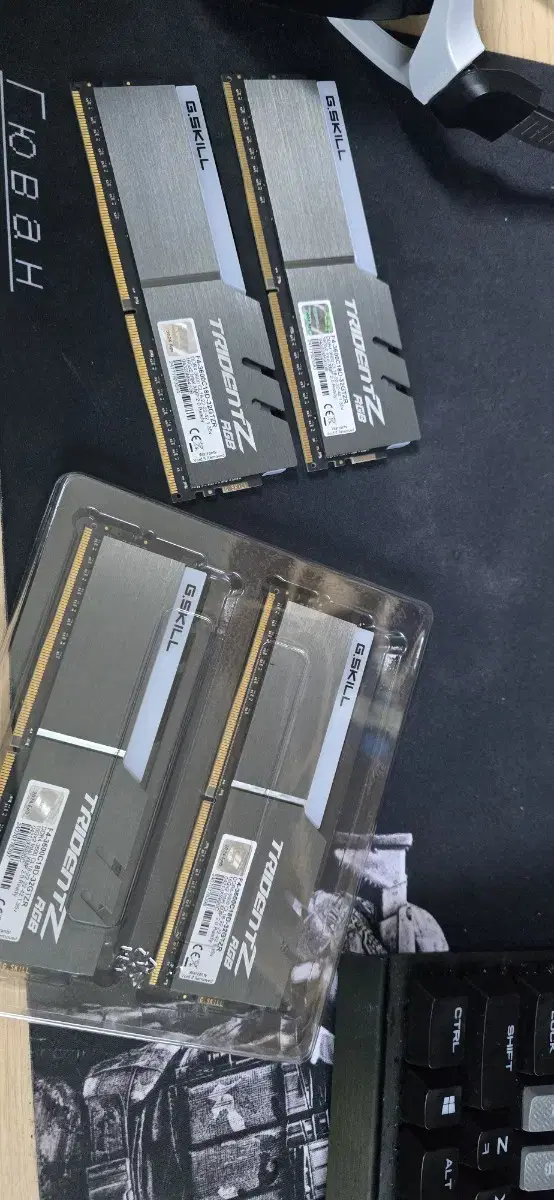 G.SKILL 16G DDR4 튜닝램