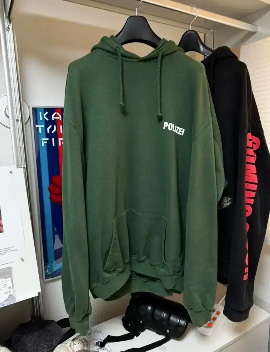 Vetements Polizai 16FW Hoodie