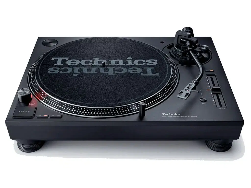 테크닉스 Technics SL1210 MK7 (블랙색상) 턴테이블