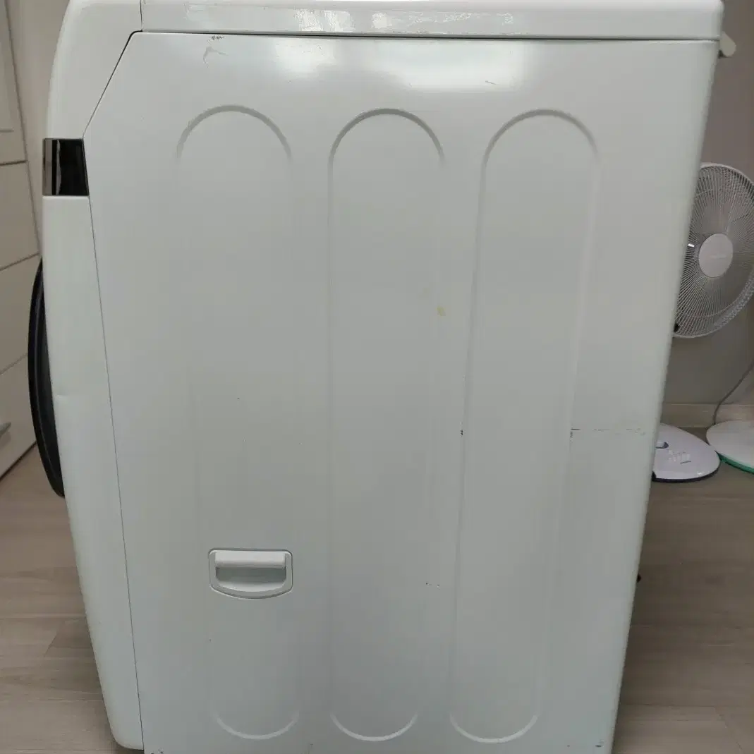 삼성 19KG/11KG 버블샷 애드워시 세탁기 (WD19J9810KW)