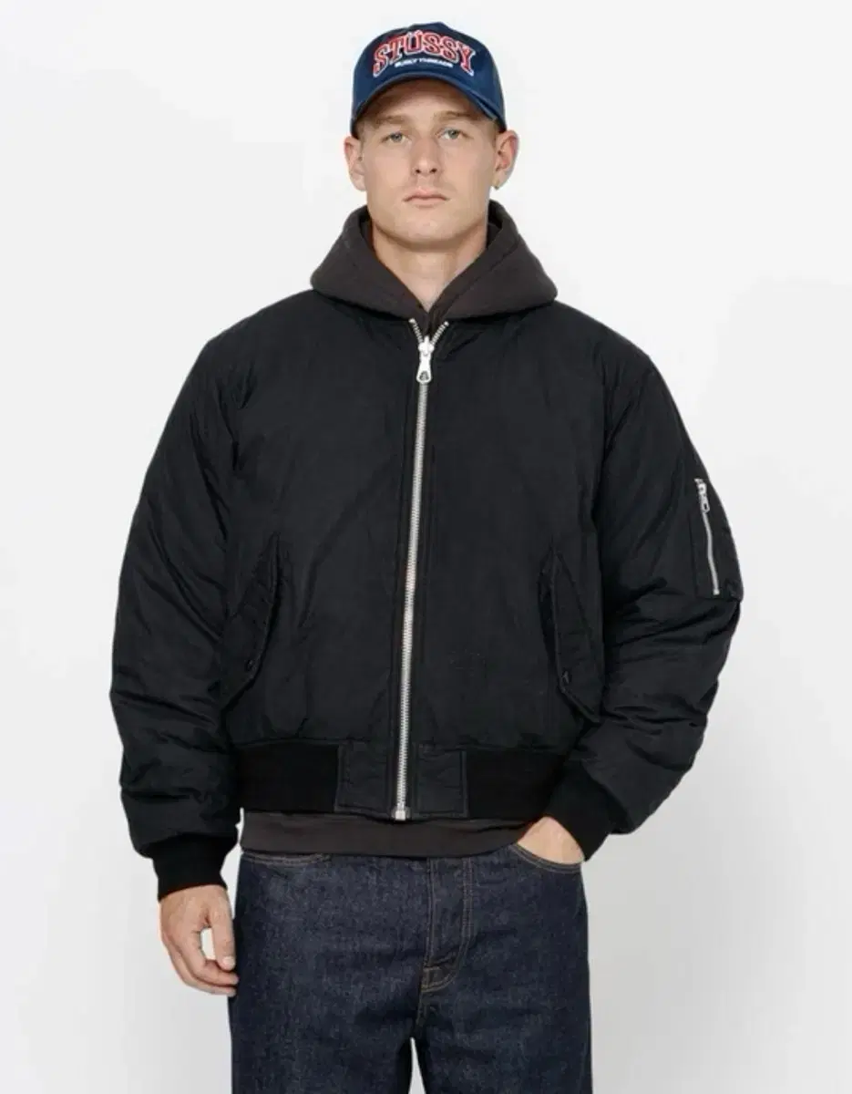 스투시 WAXED BUILT BOMBER JACKET