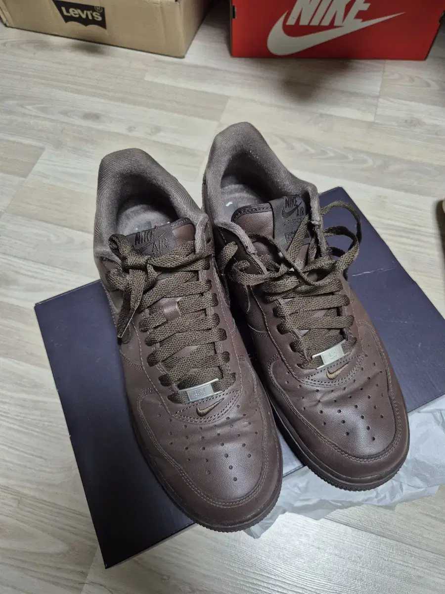 Supreme Force Baroque Brown 270