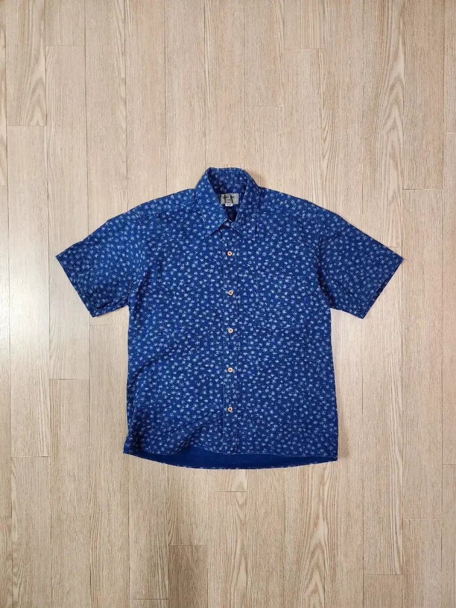 FRANCHE COMTE Indigo bloo Patterned Half Shirt