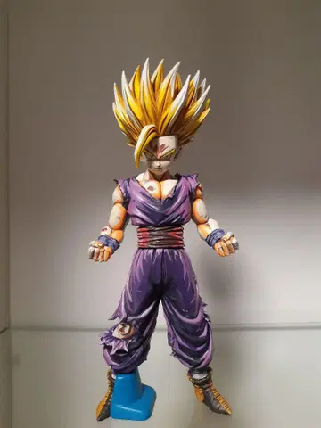 드래곤볼 손오반 리페인팅 피규어