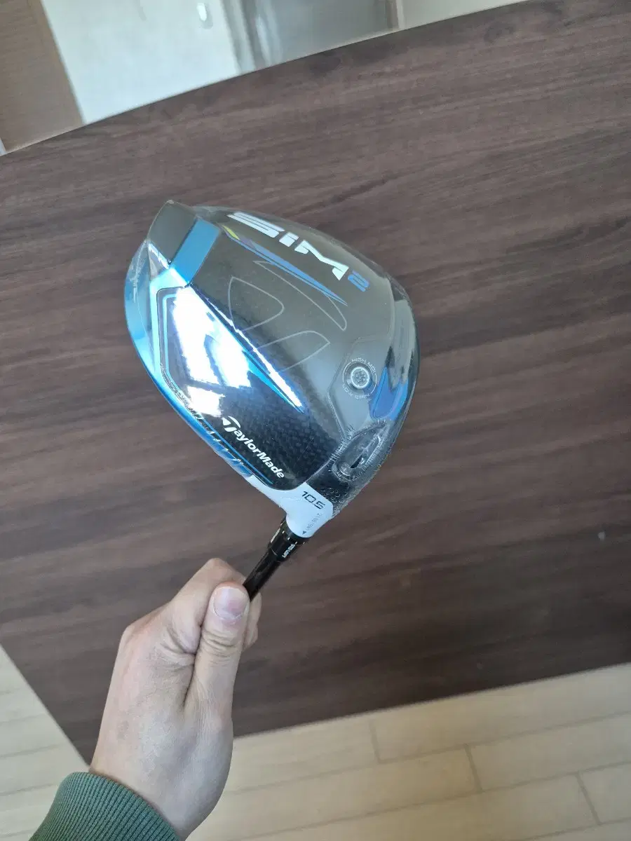 TaylorMade Sim 2 Driver sells