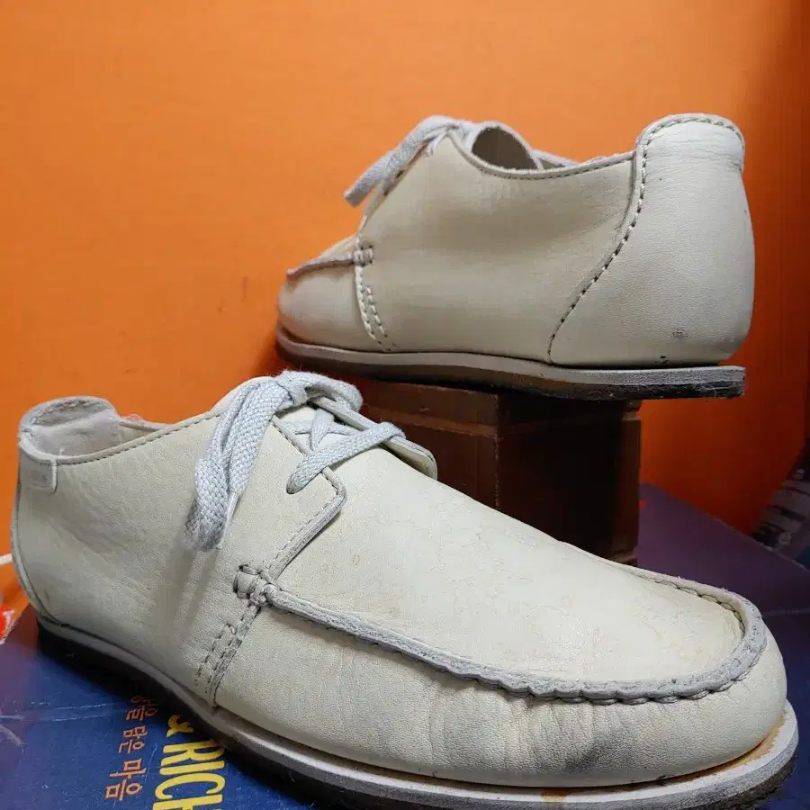 clarks 클락스 오리지널 천연가죽 로퍼(UK6추천250)