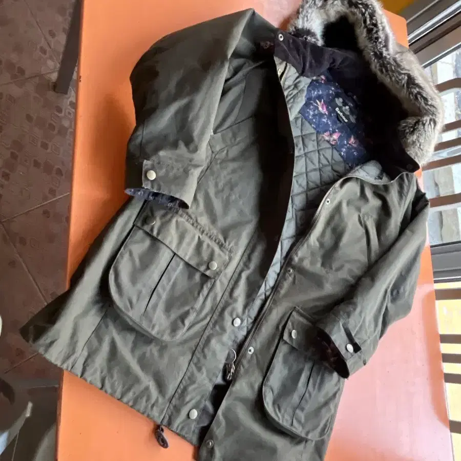 바버 barbour tors wax parka LWX05320L71