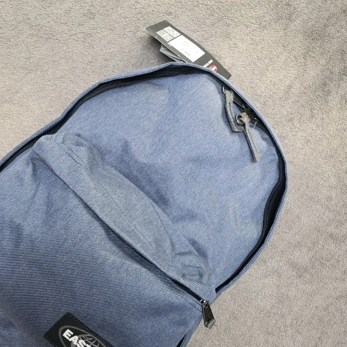 Eastpak Out Of Office (데드스탁)