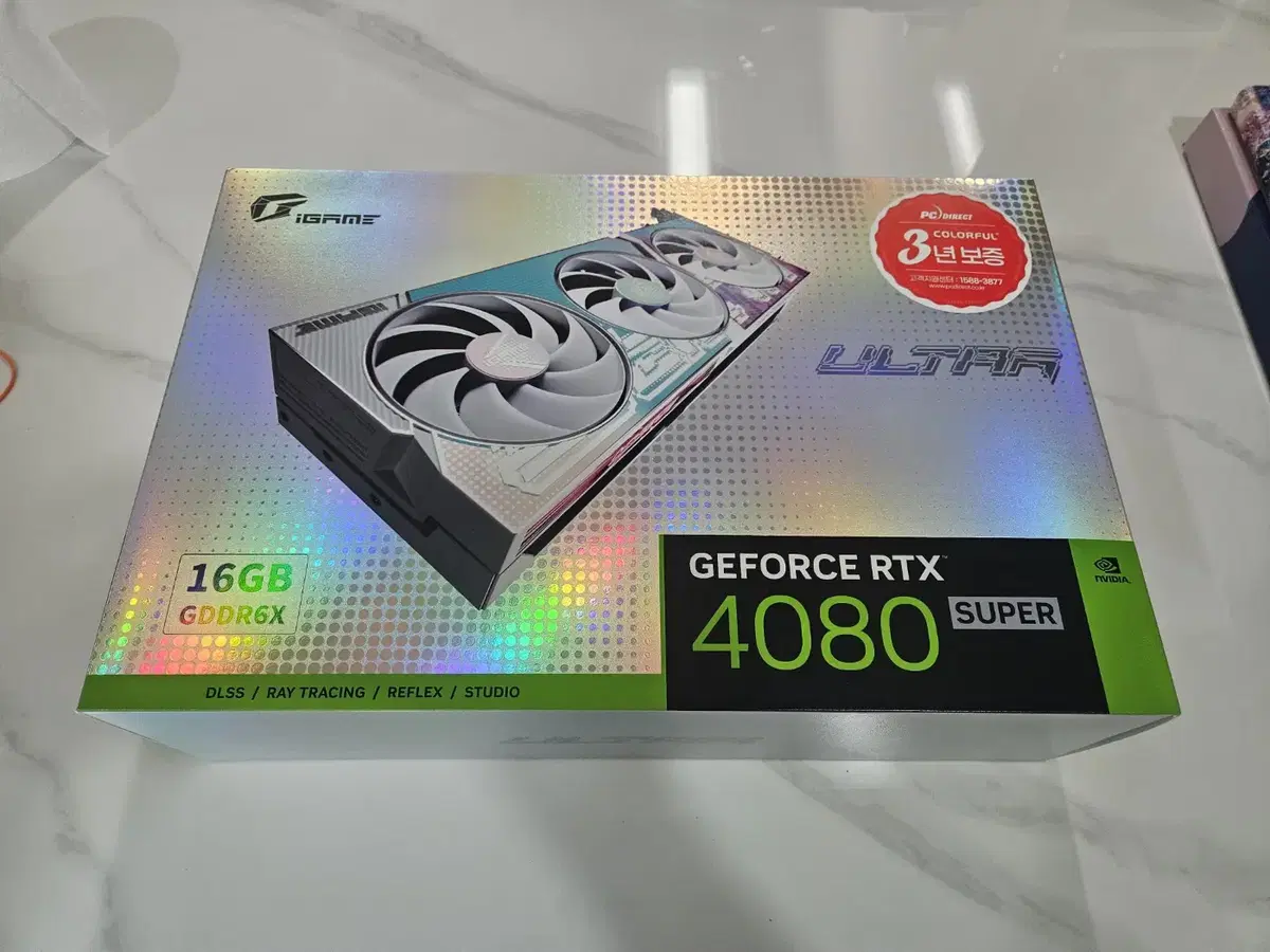 (신품급)컬러플 지포스 RTX 4080 SUPER 울트라 OC 화이트!~