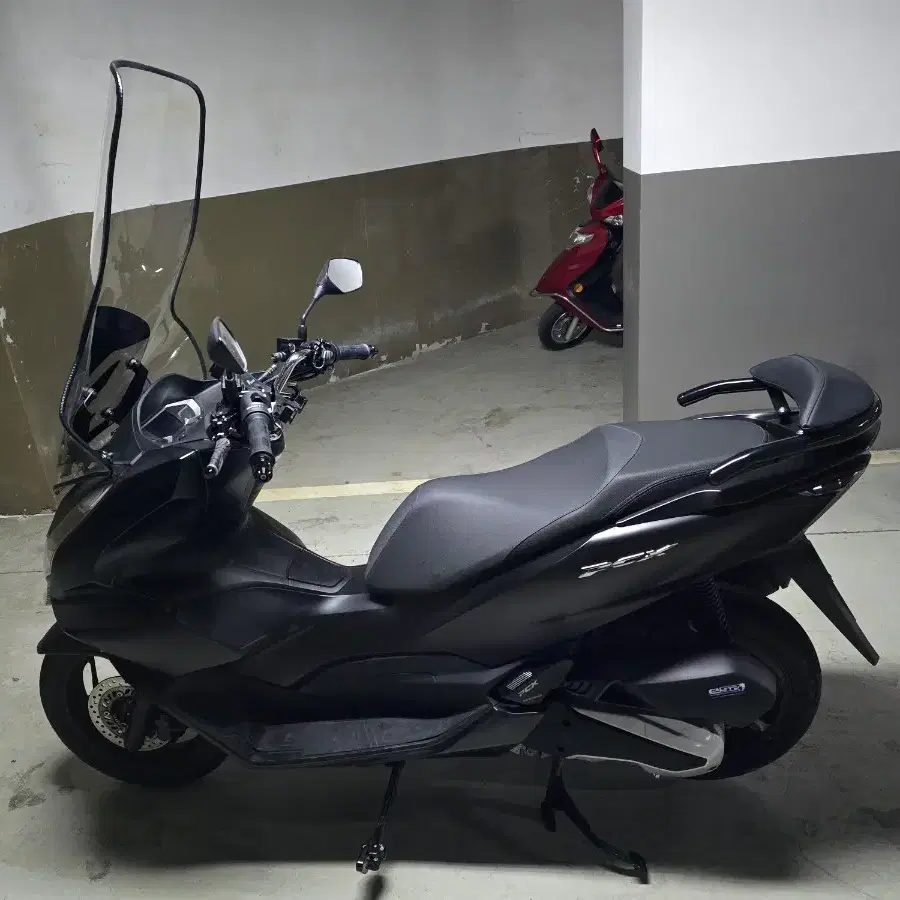 pcx125 22년식