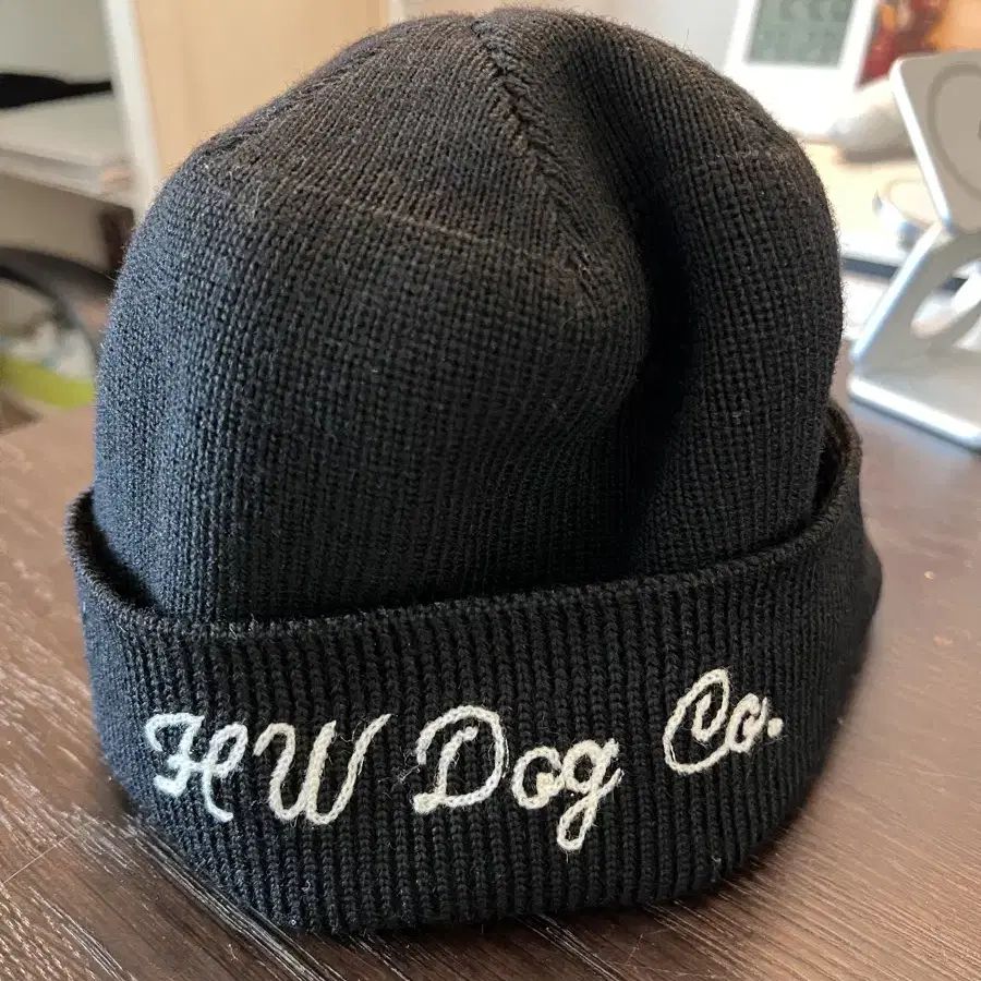 THE H.W. DOG & CO. 비니