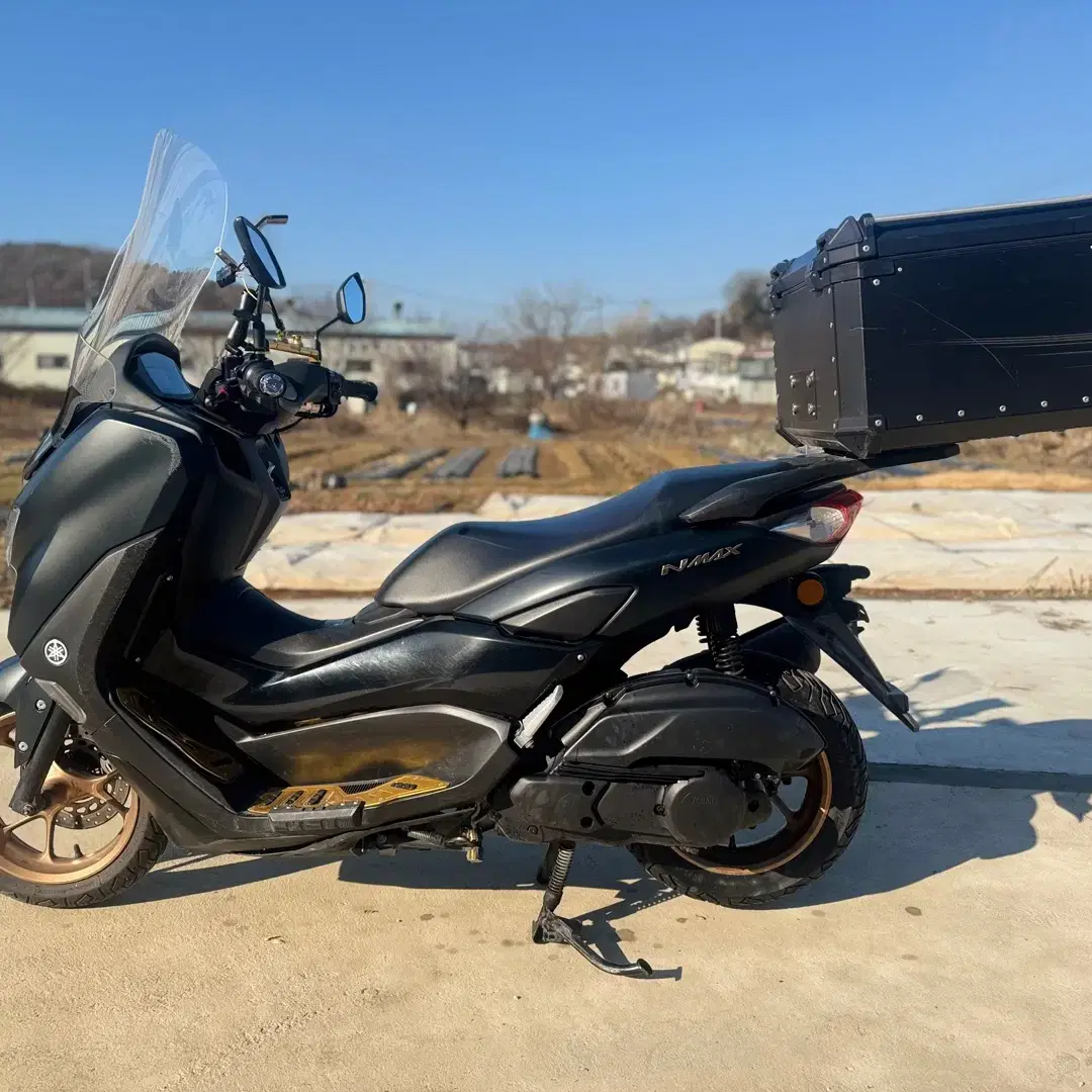 Nmax125 21년식 37,@@@km 판매중입니다