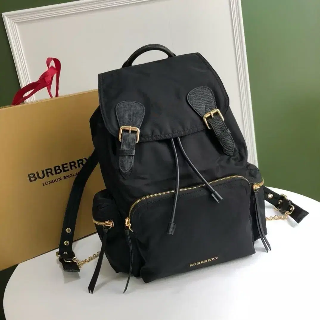 Burberry백팩