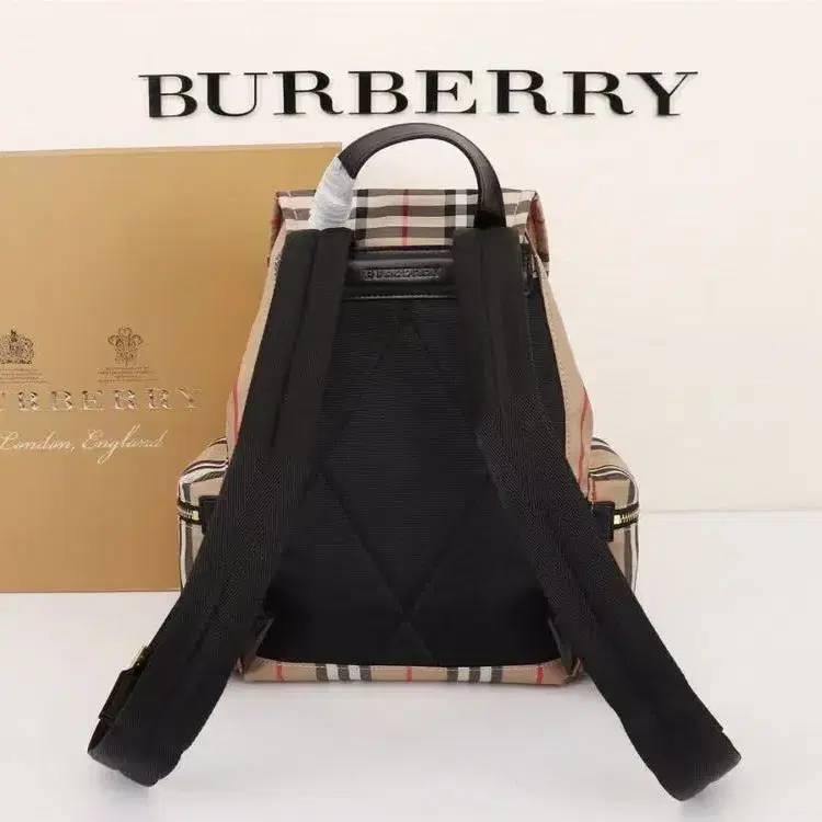 Burberry백팩