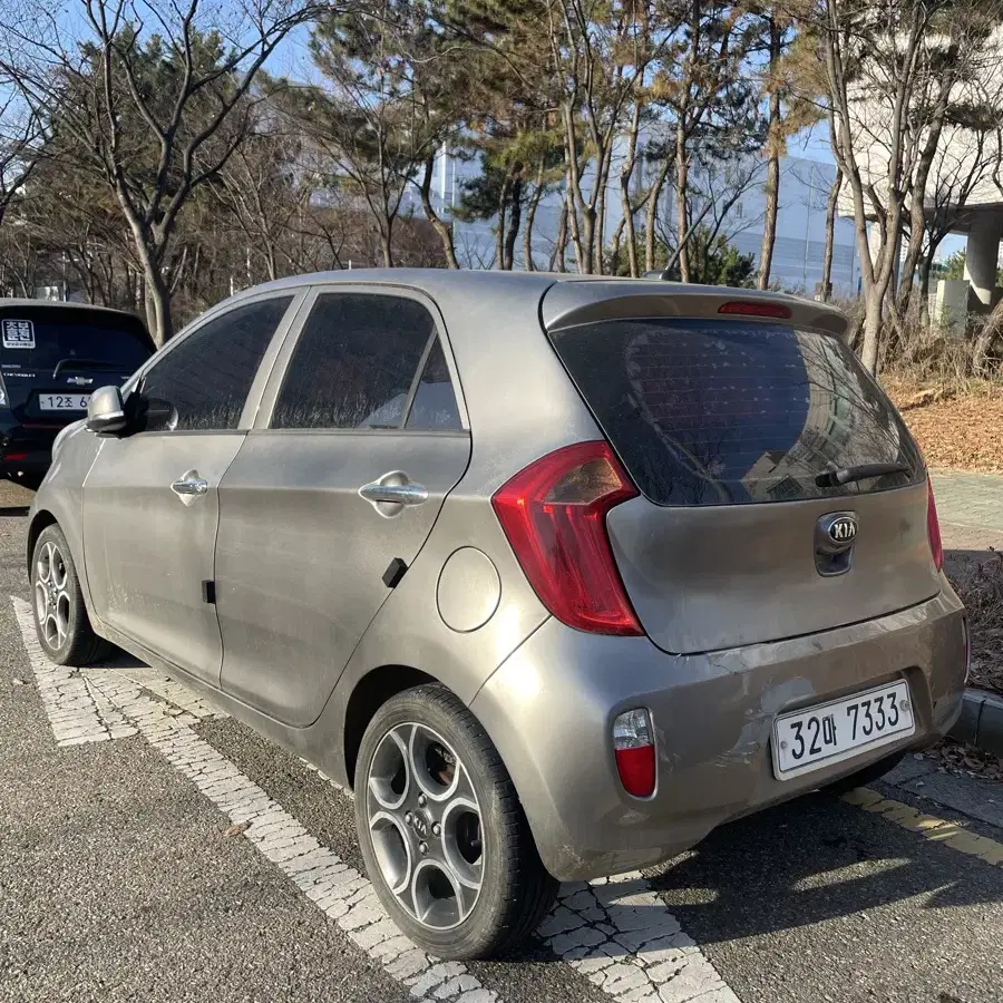 올뉴 모닝 12년식 썬루프 등 옵션 좋아요