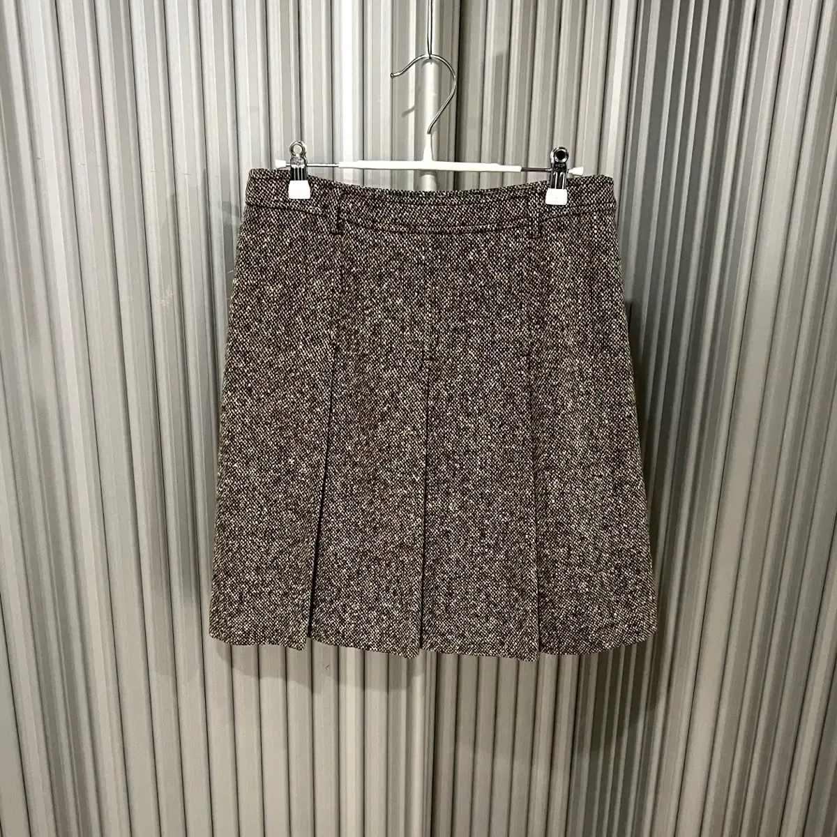 miumiu wool skirt