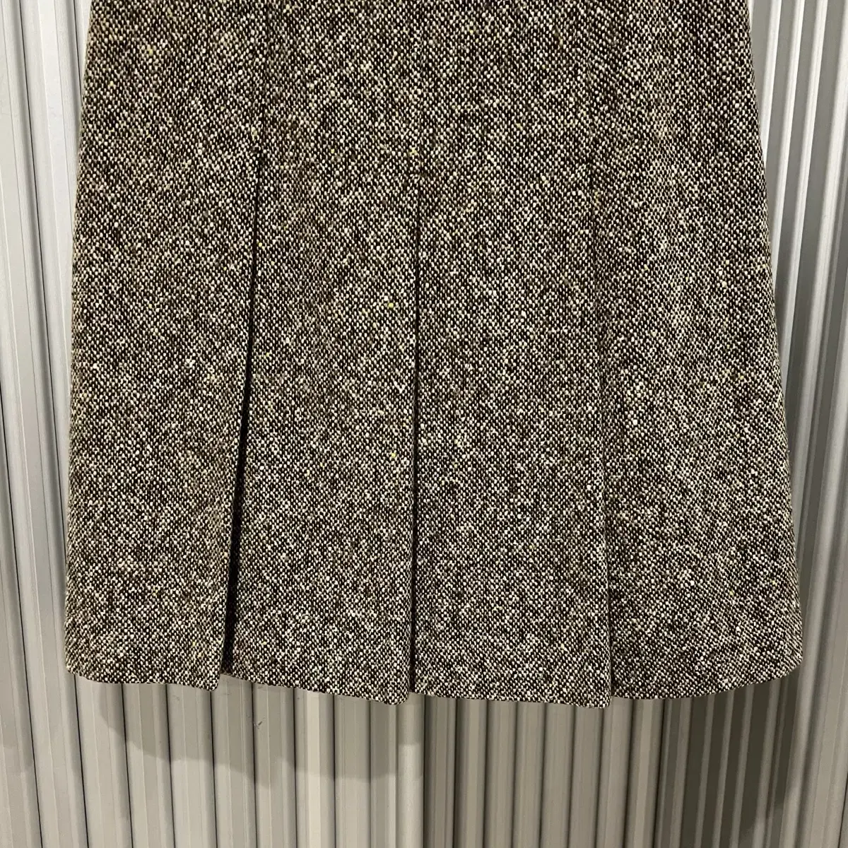 miumiu wool skirt