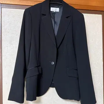 13호 주소 블랙 테일러드 자켓 싱글 버튼