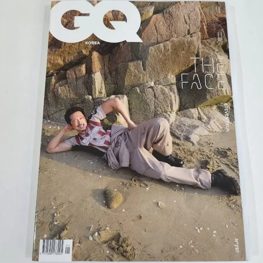 지큐 잡지 GQ 25년1월호잡지