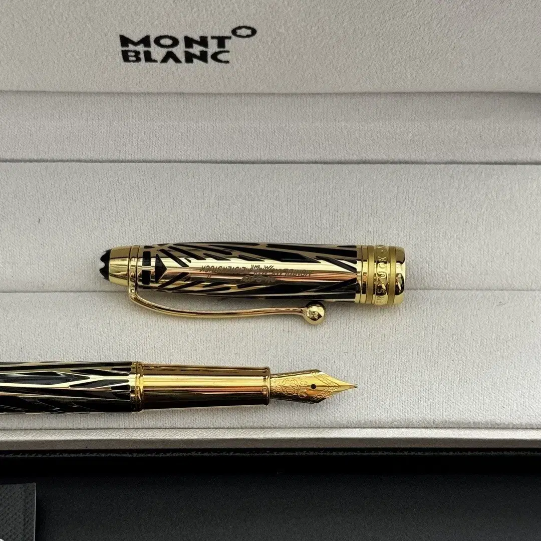 MONTBLANC  만년필    몽블랑