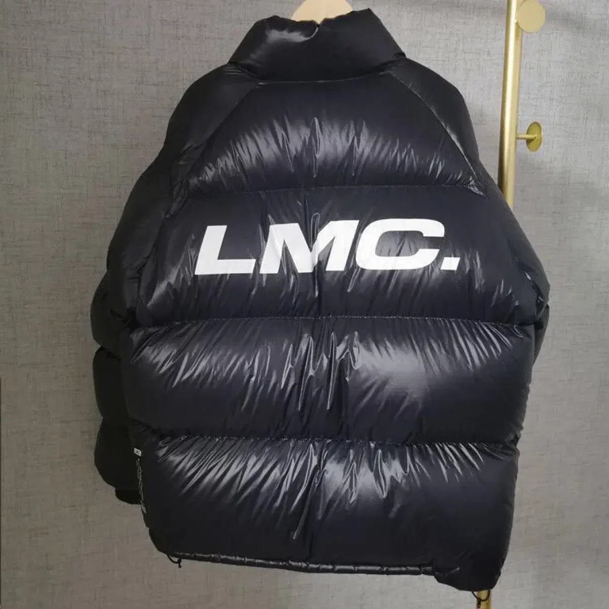 LMC 엘엠씨 OG GLOSSY PUFFER 패딩