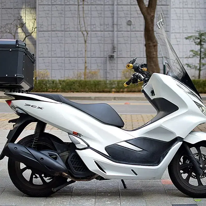 18년식 혼다 pcx125  알탑셋팅 판매합니다.