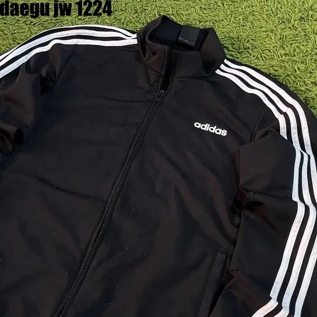 XL ADIDAS ZIPUP 아디다스 집업