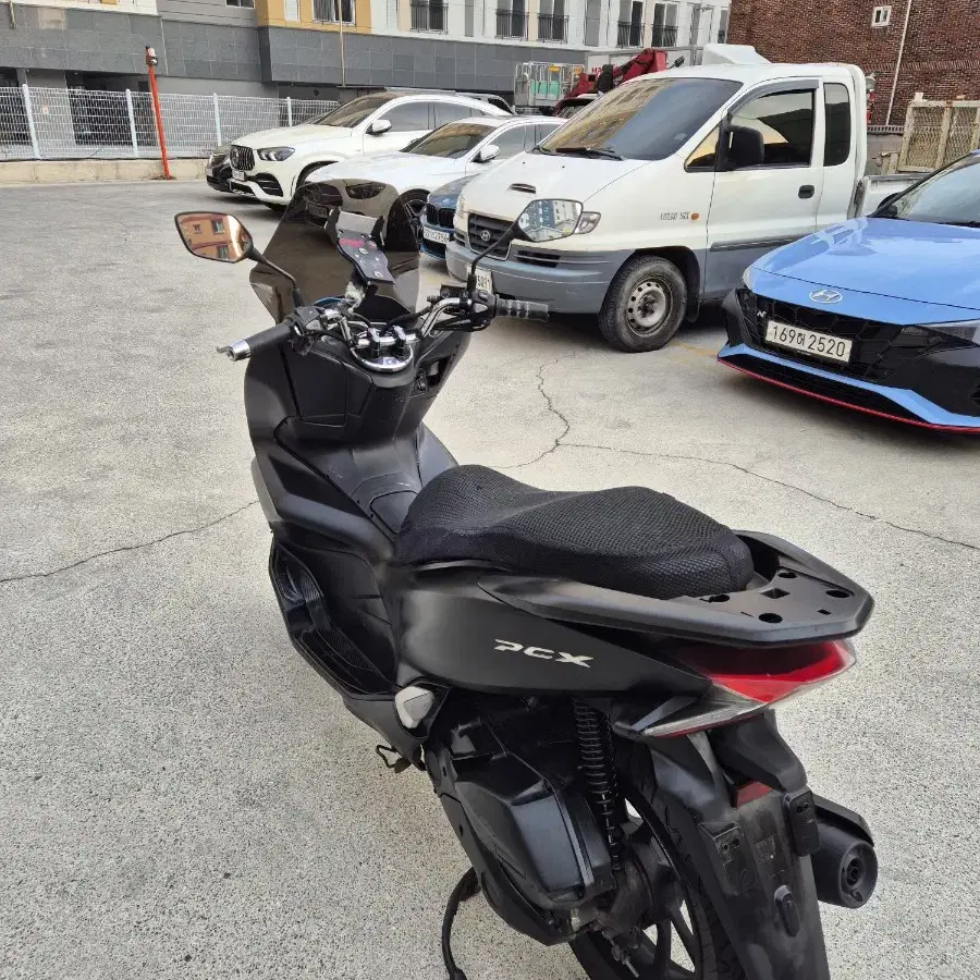 pcx125 더뉴19년형모델 가성비 팝니다