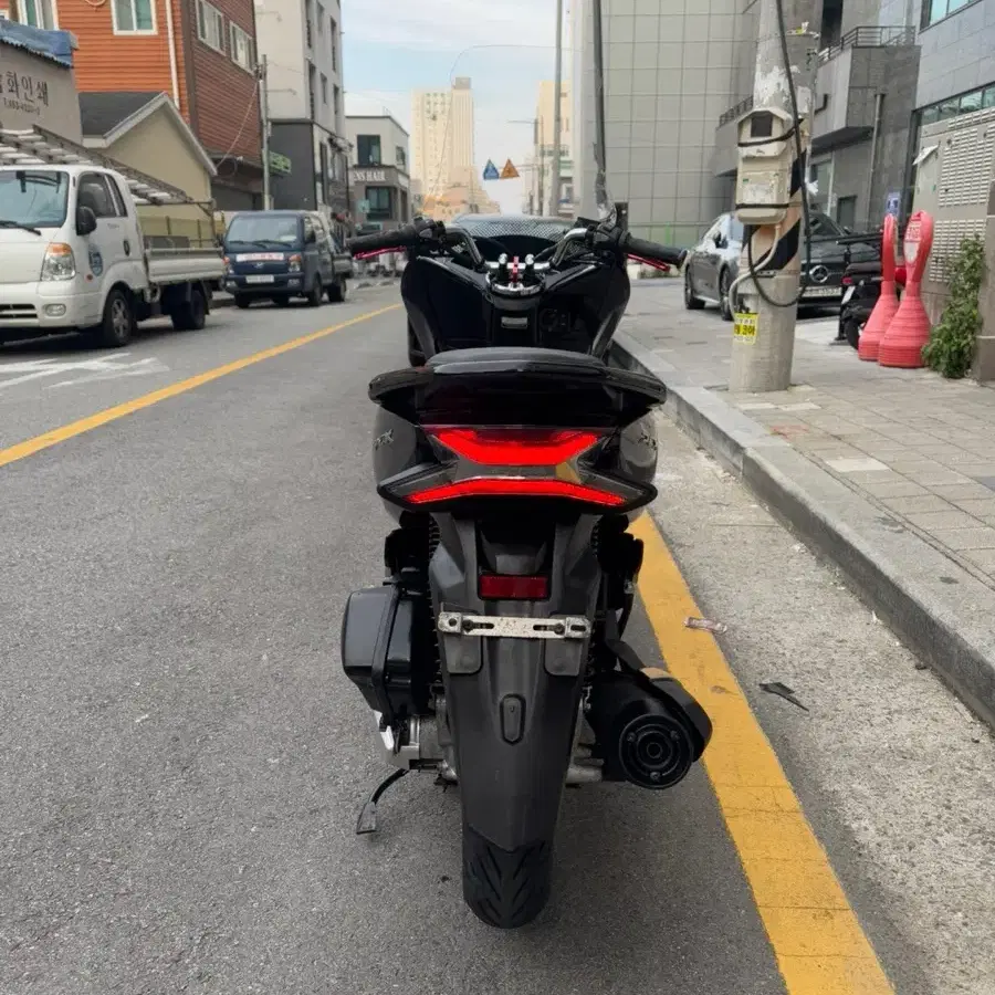 부산 20년 pcx팝니다