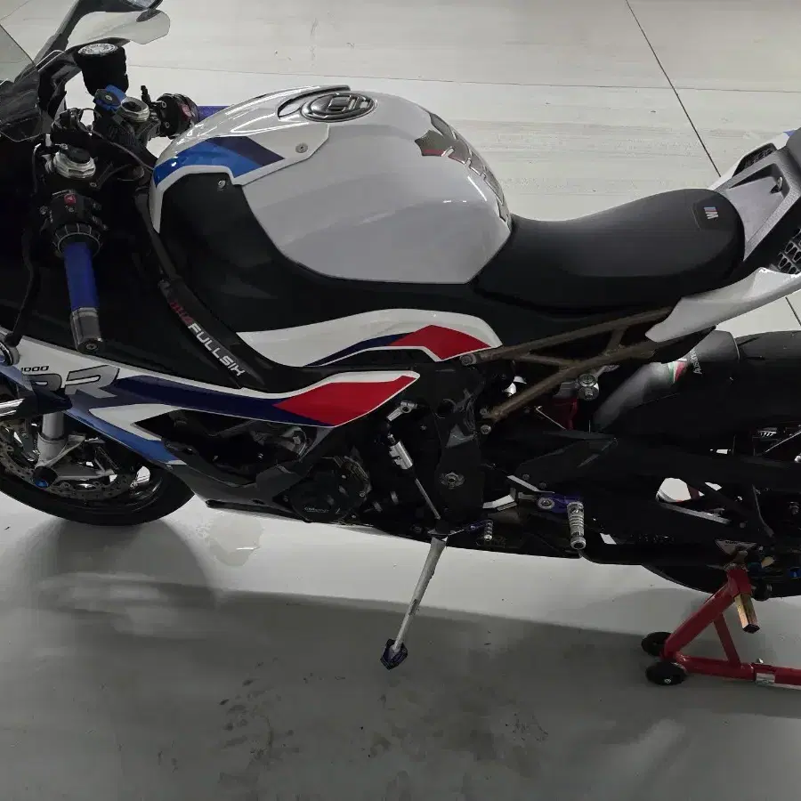 bmw s1000rr. 20년식 2만