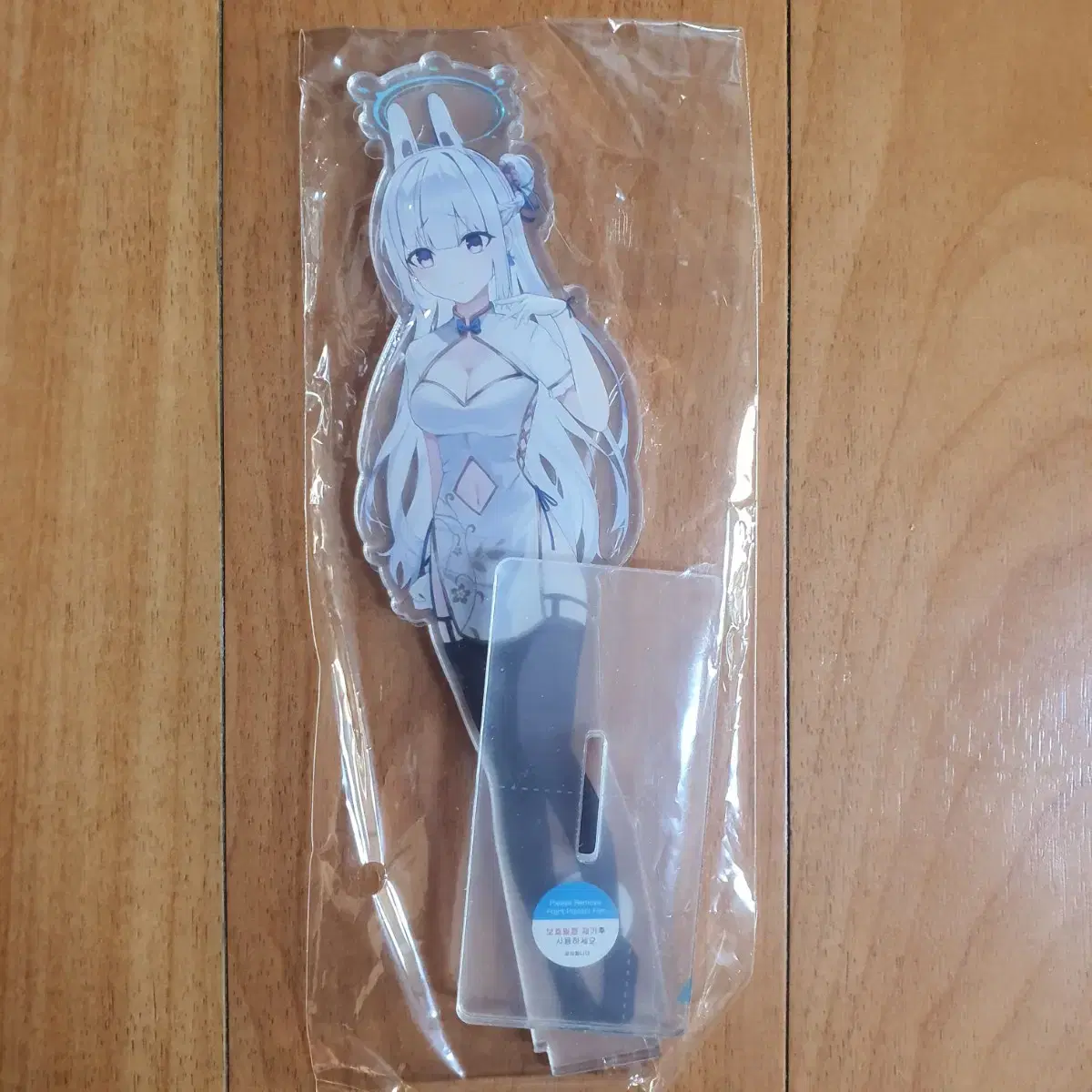 Bloo Archives Miyako Tsukiyuki acrylic stand is for sale