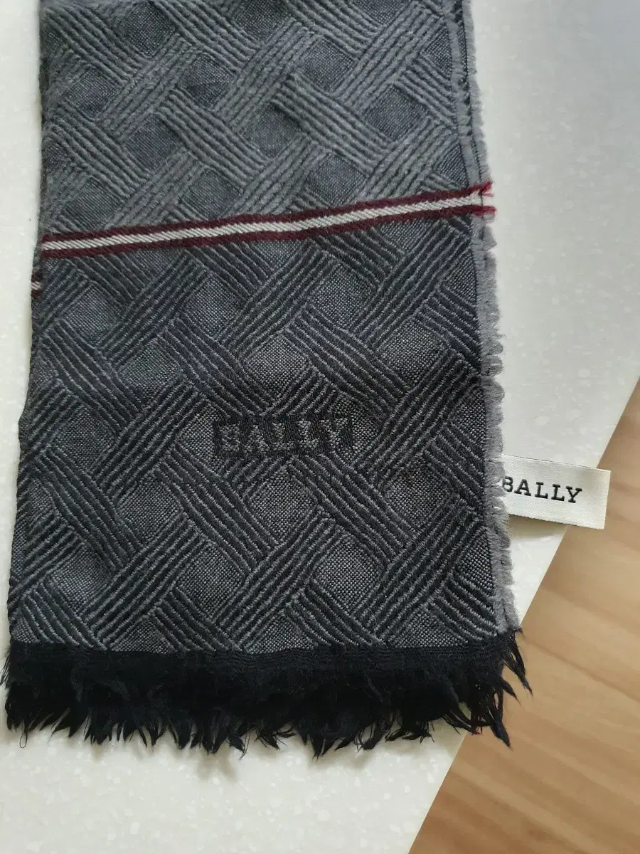 BALLY 발리 머플러