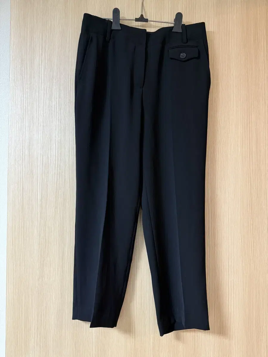 Lucky Cherette black pants